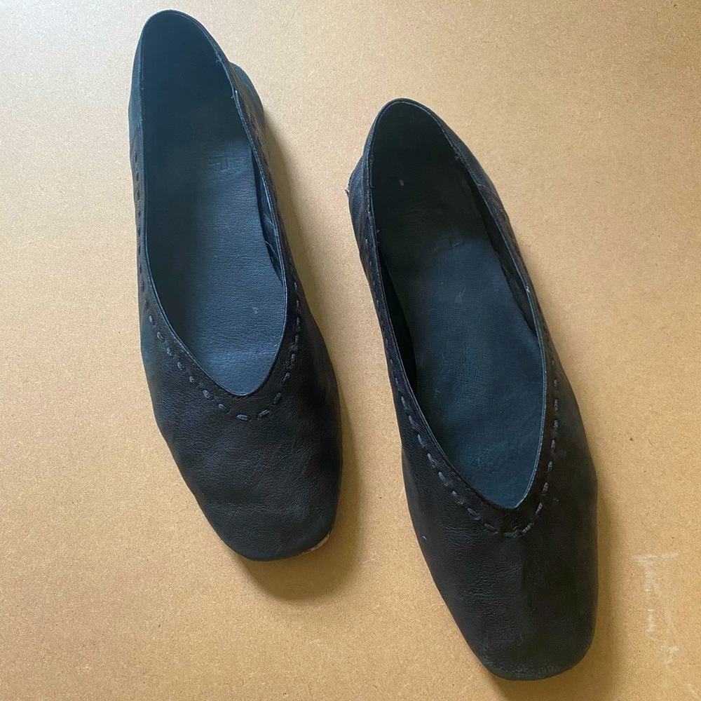 Frye Claire Flats